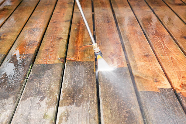 Best Pool Deck Cleaning  in West Columbia, TX